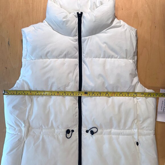 SOLD—Calvin Klein Performance White Quilted Puffer Vest Size Medium - Picture 9 of 12